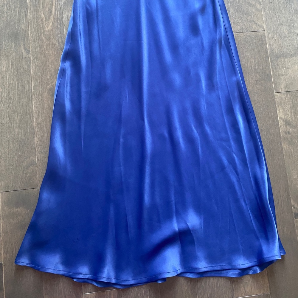 Mango midi blue satin skirt, small
